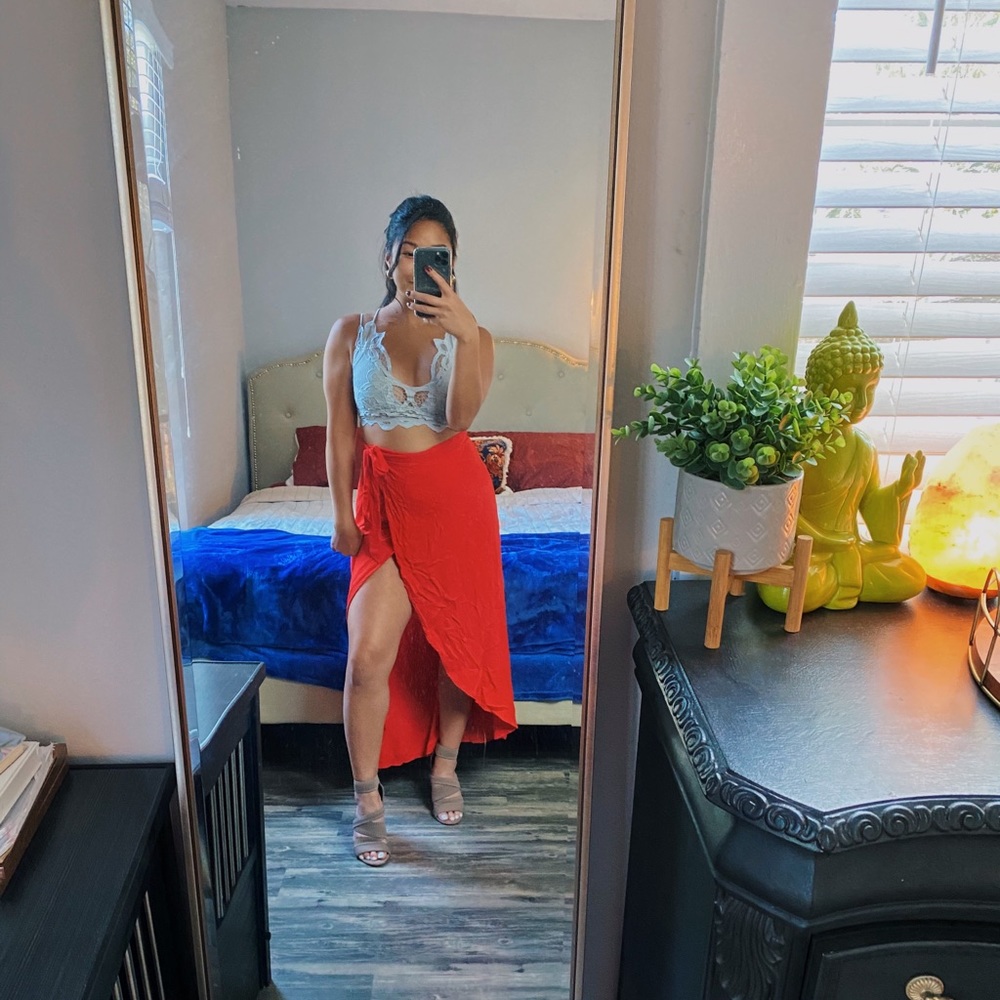 Forever 21 Wrap/Tie-Around Slit Skirt - Size Small